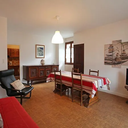 Le Marboré Hébergement de vacances Esquièze - Sère